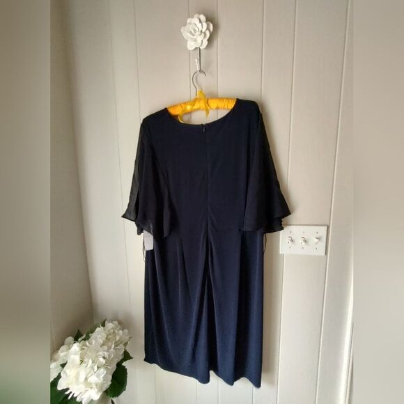 London Times Chiffon Draped Flutter Sleeve Twist Front Stretchy Dress. Size 24W - Picture 7 of 10